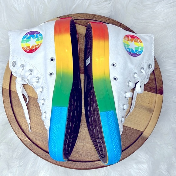 CONVERSE l Chuck Taylor All Star Hi Smiley White Rainbow Color High Tops 7.5 - Picture 7 of 9